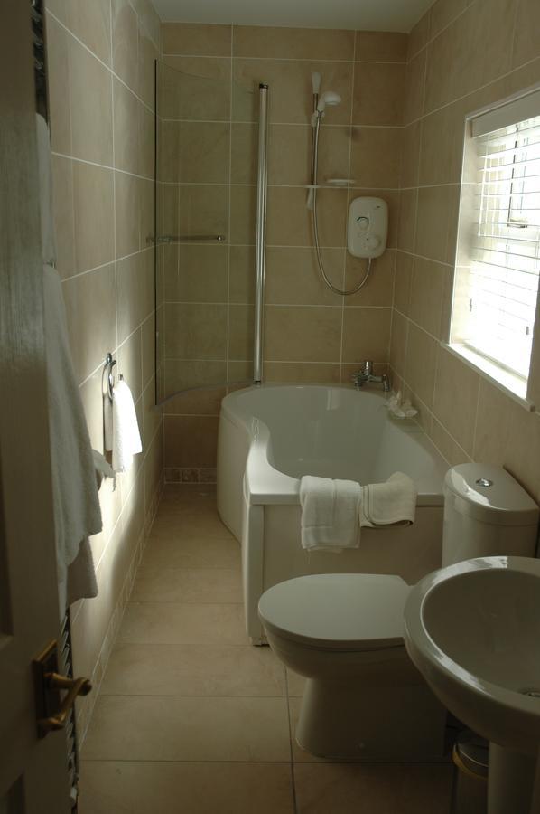 Moyvalley Hotel Self Catering Cottages Dış mekan fotoğraf